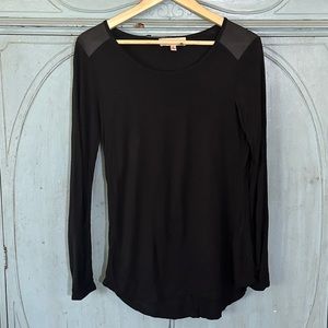 PHILOSOPHY WOMEN’S BLACK TOP LONG SLEEVE SIZE S